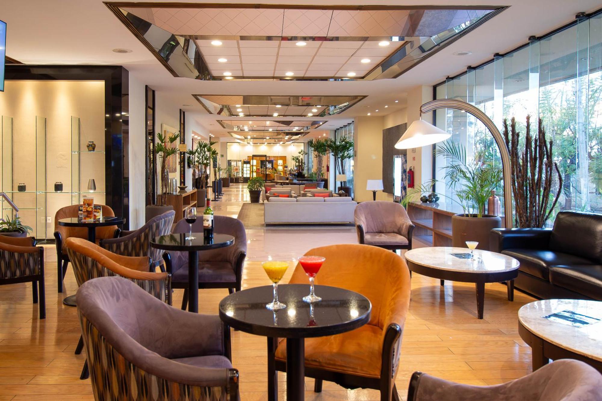 Hotel Guadalajara Plaza Expo Eksteriør bilde