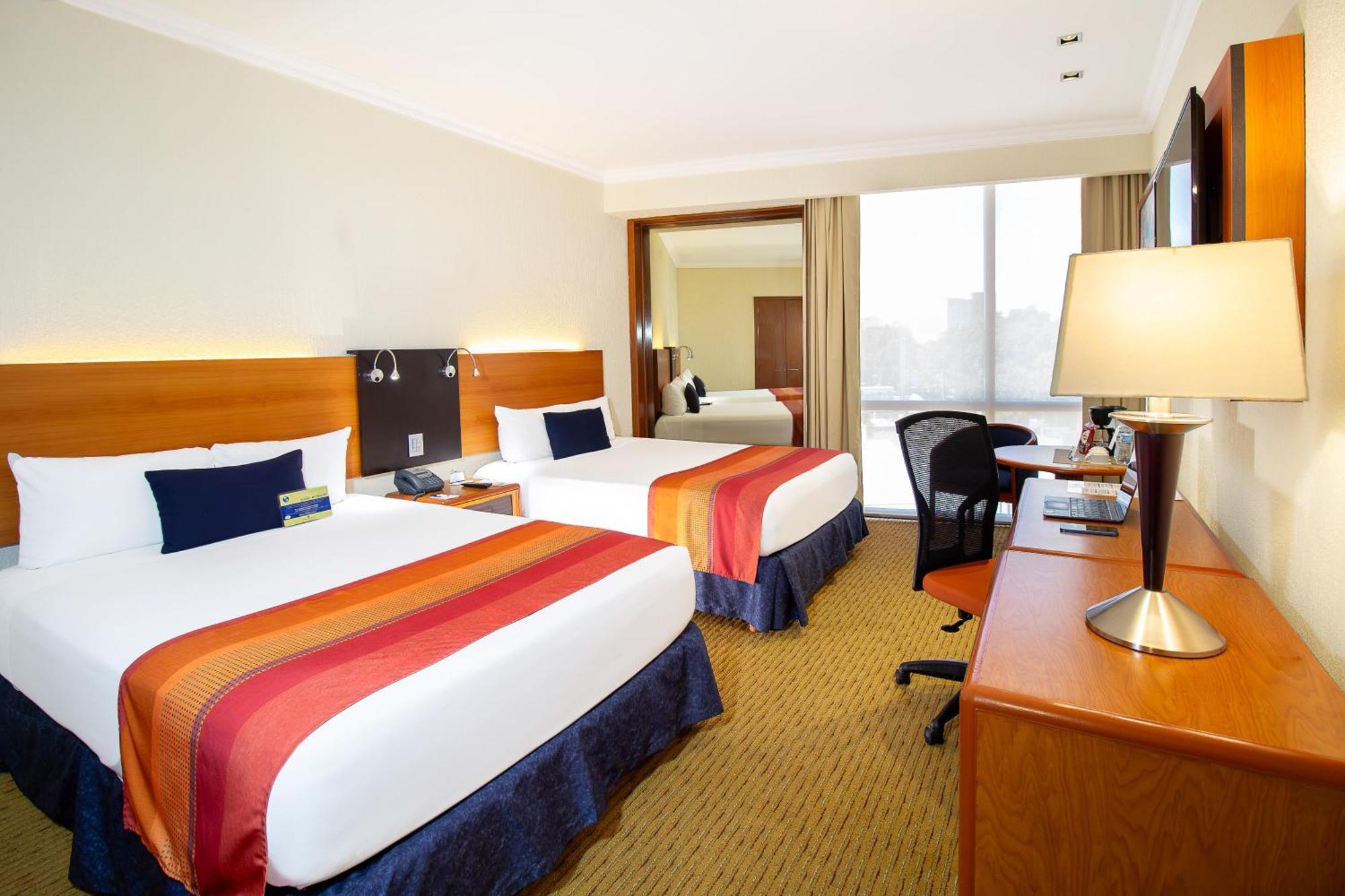Hotel Guadalajara Plaza Expo Eksteriør bilde