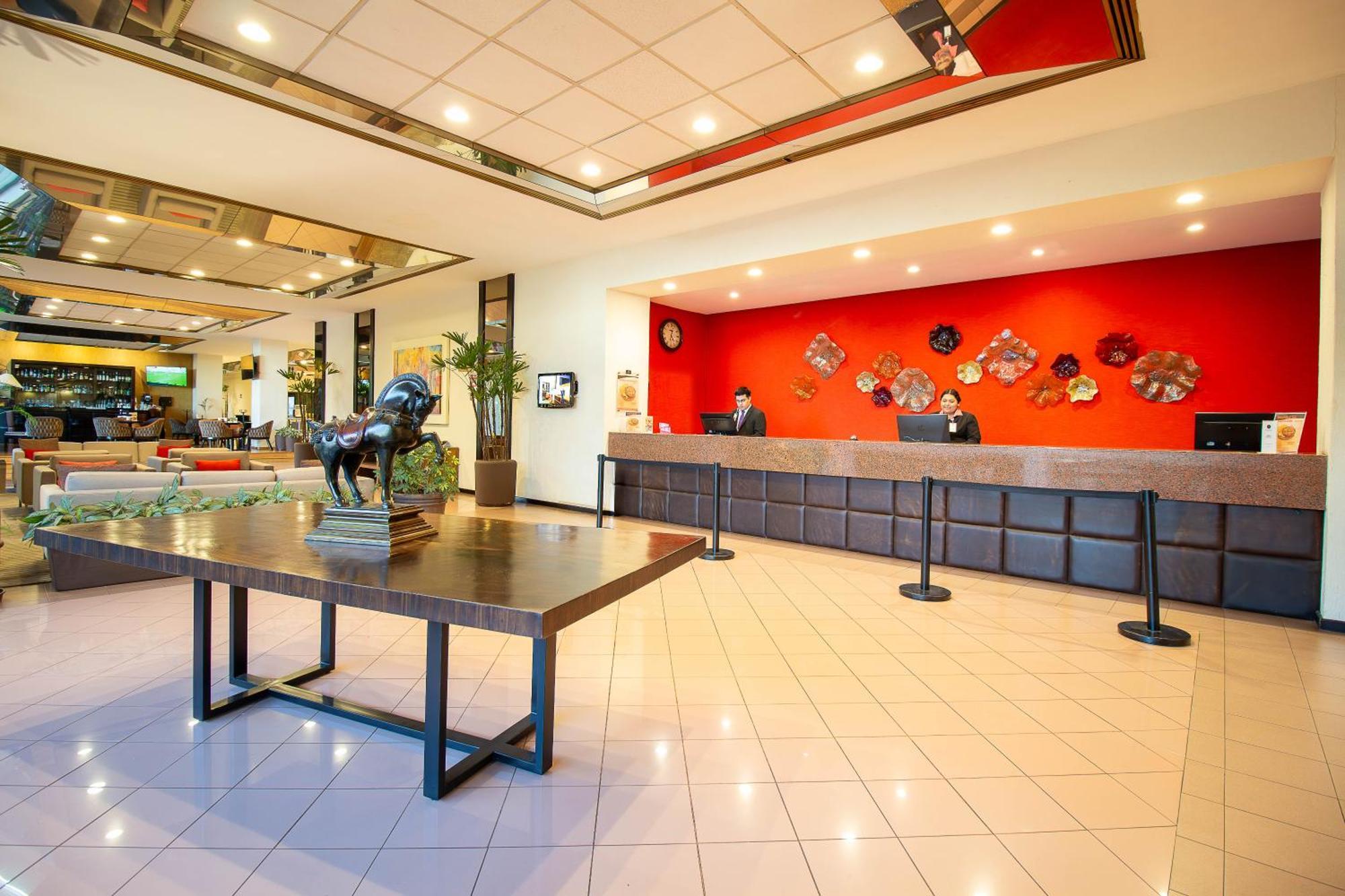 Hotel Guadalajara Plaza Expo Eksteriør bilde