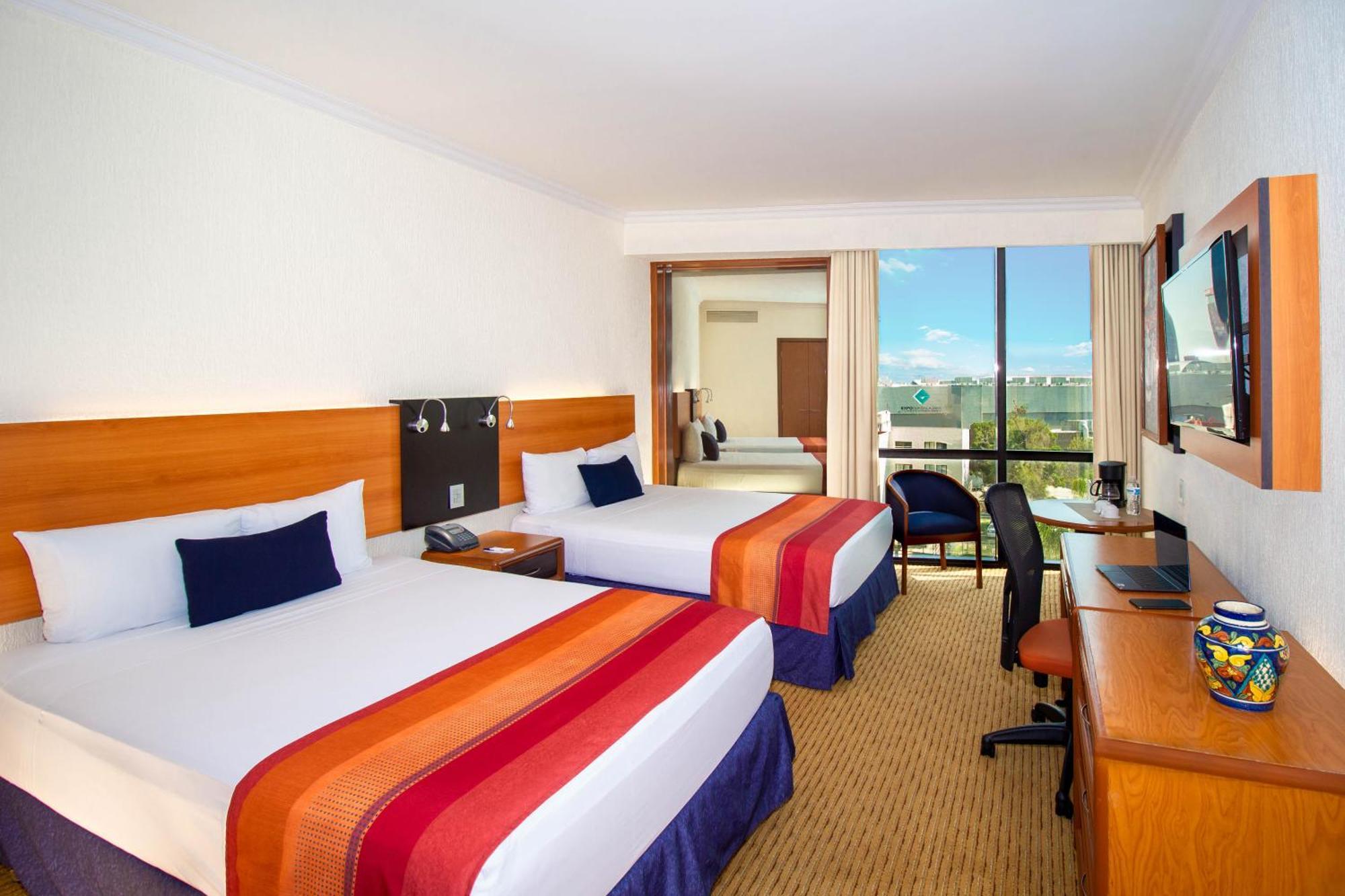 Hotel Guadalajara Plaza Expo Eksteriør bilde